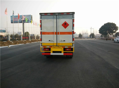 东风二类危险品运输车官方报价及道路普通货物运输解析